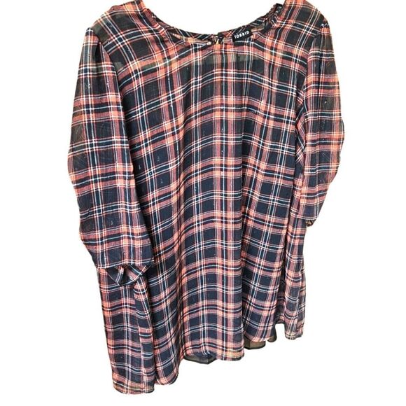 NEW TORRID Plus Size Chiffon Lurex Ruched Sleeve Blouse With Attached Cami - Picture 2 of 15